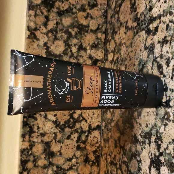 Bath & Body Works Bath & Body Bbw Aromatherapy Sleep Black